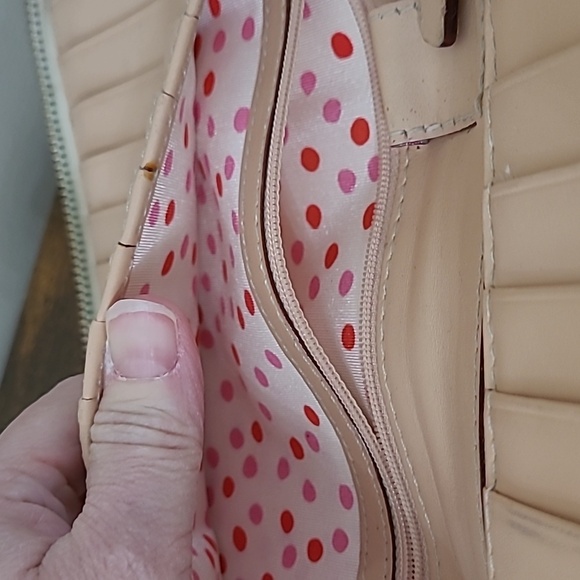 Kate Spade Cream Leather Zip Wallet - Picture 7 of 12